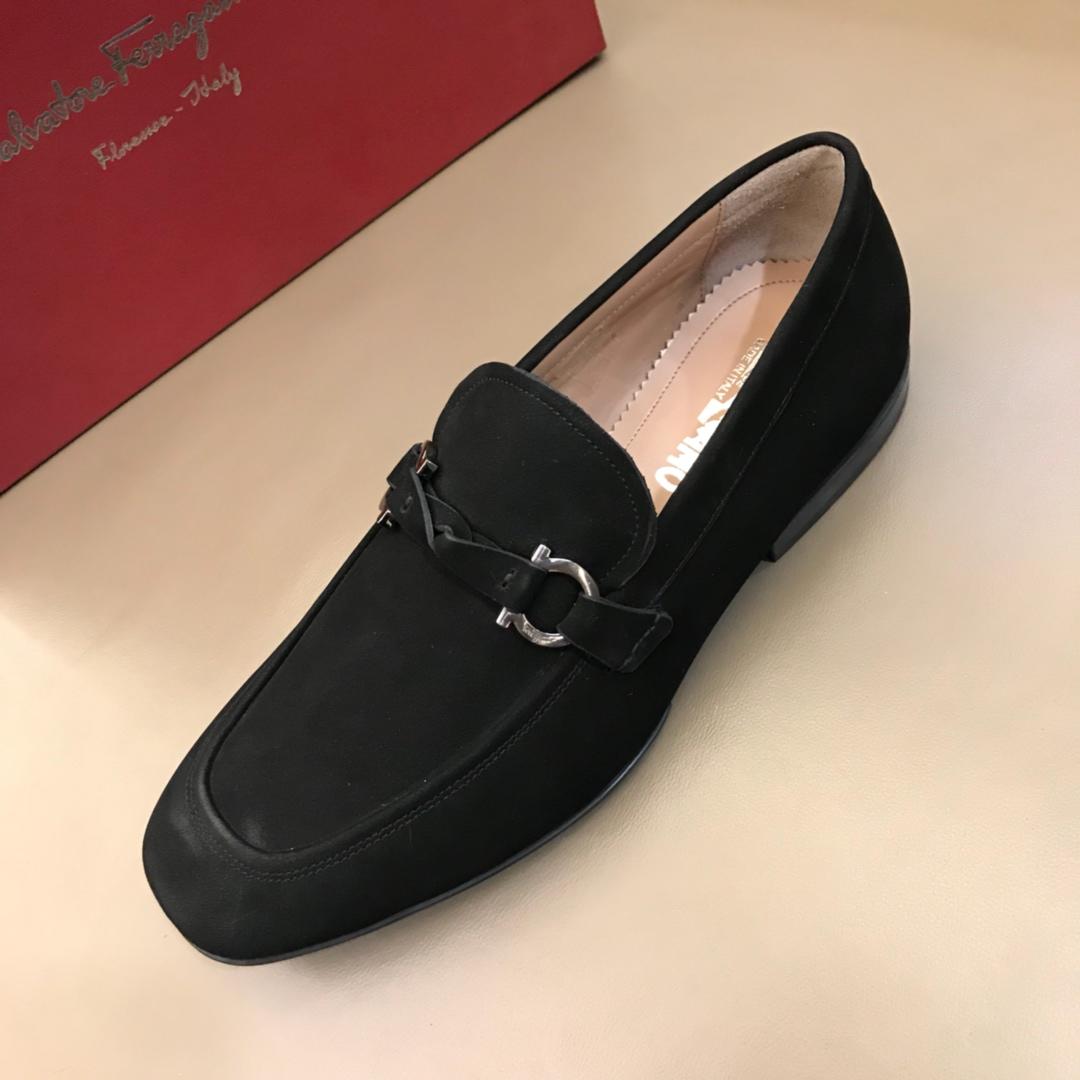 Salvatore Ferragamo Black Suede leather Fashion Perfect Quality Loafers With Sliver Buckle MS02997