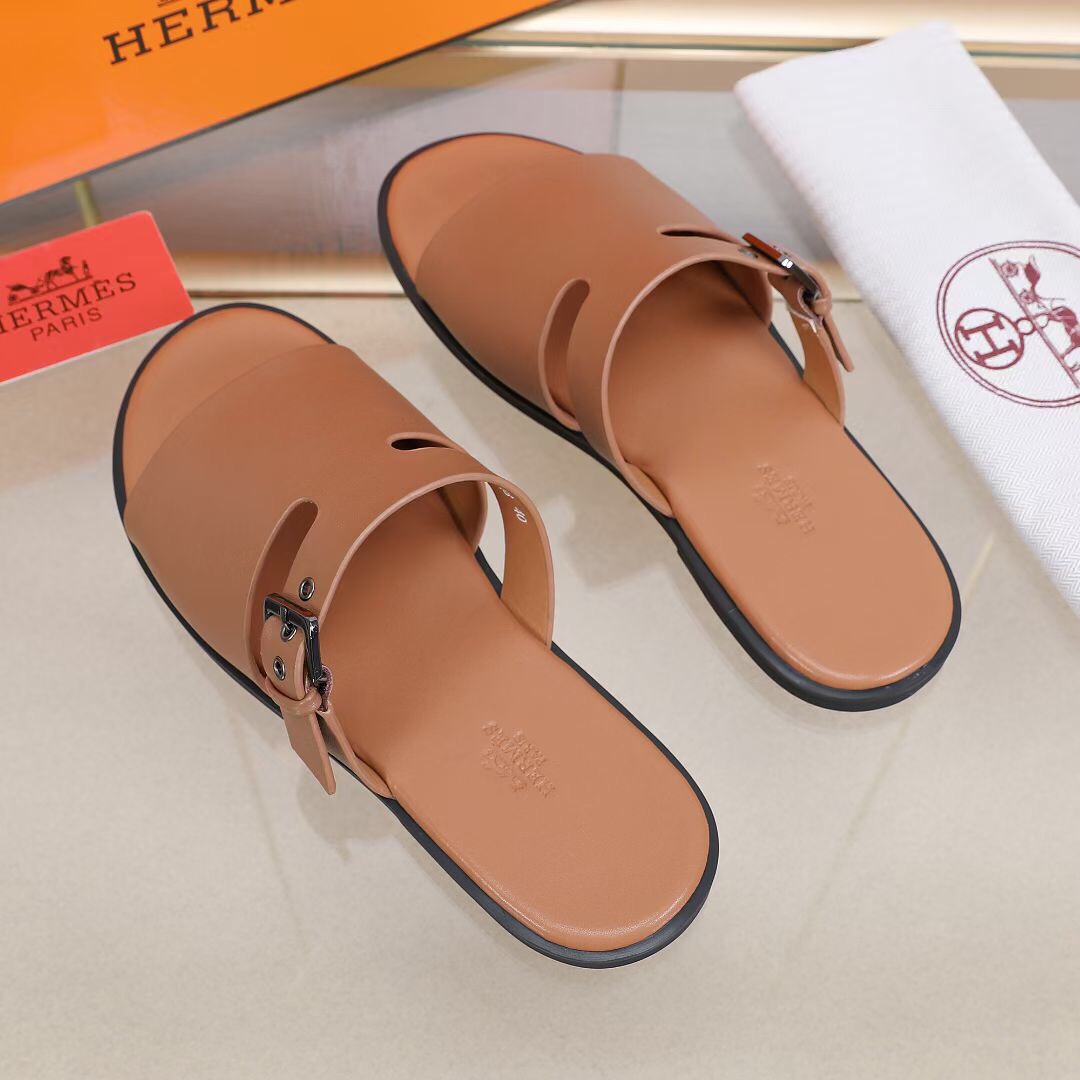 Hermes Slipper Lzmir in Brown