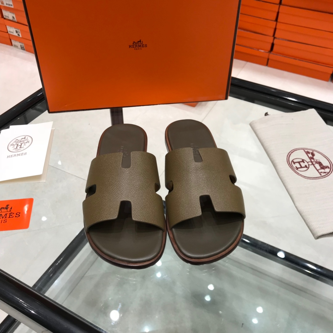 Hermes Slipper Lzmir in Brown