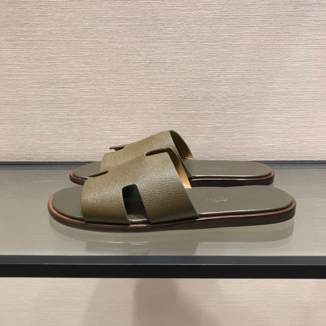 Hermes Slipper Lzmir in Brown