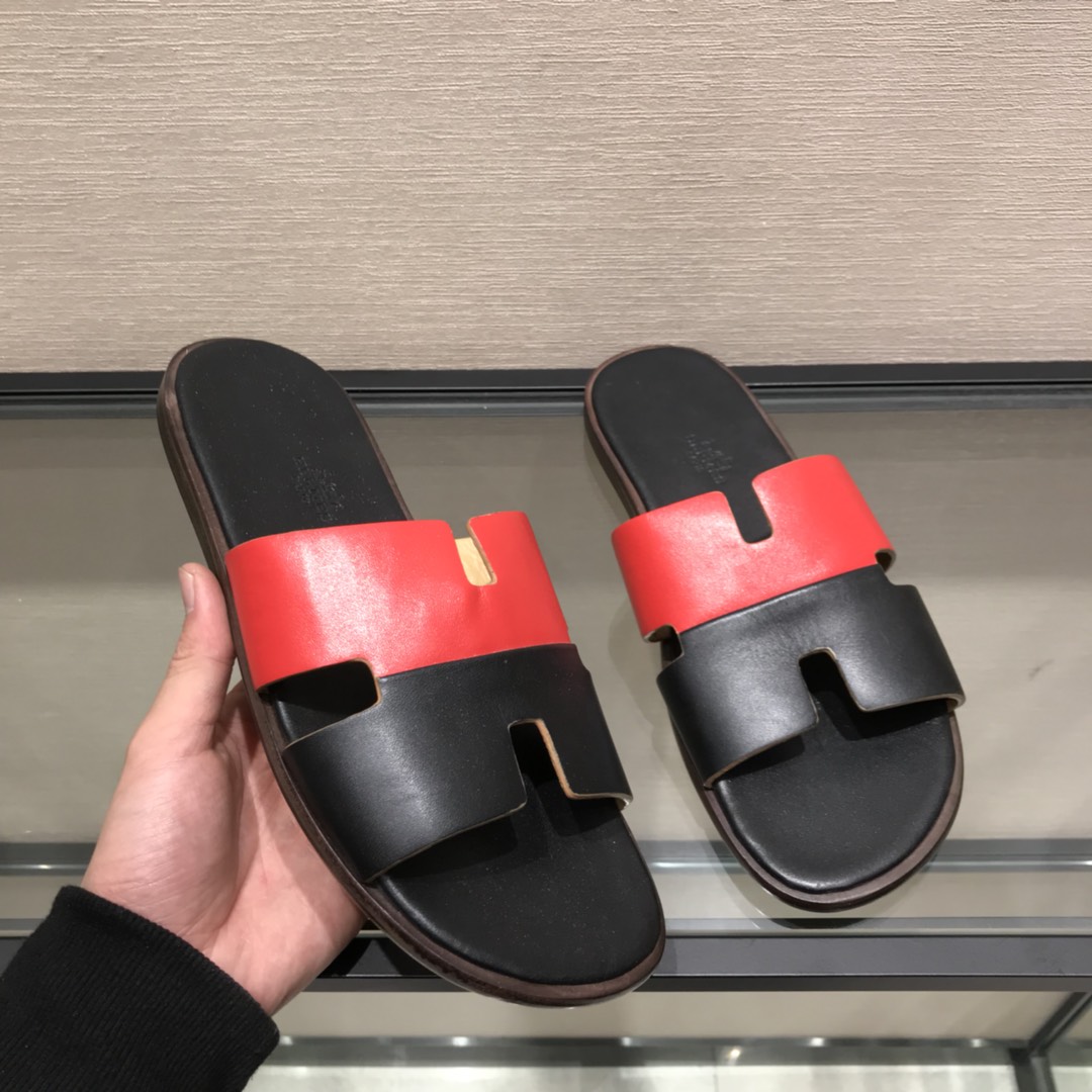 Hermes Slipper Lzmir in Black