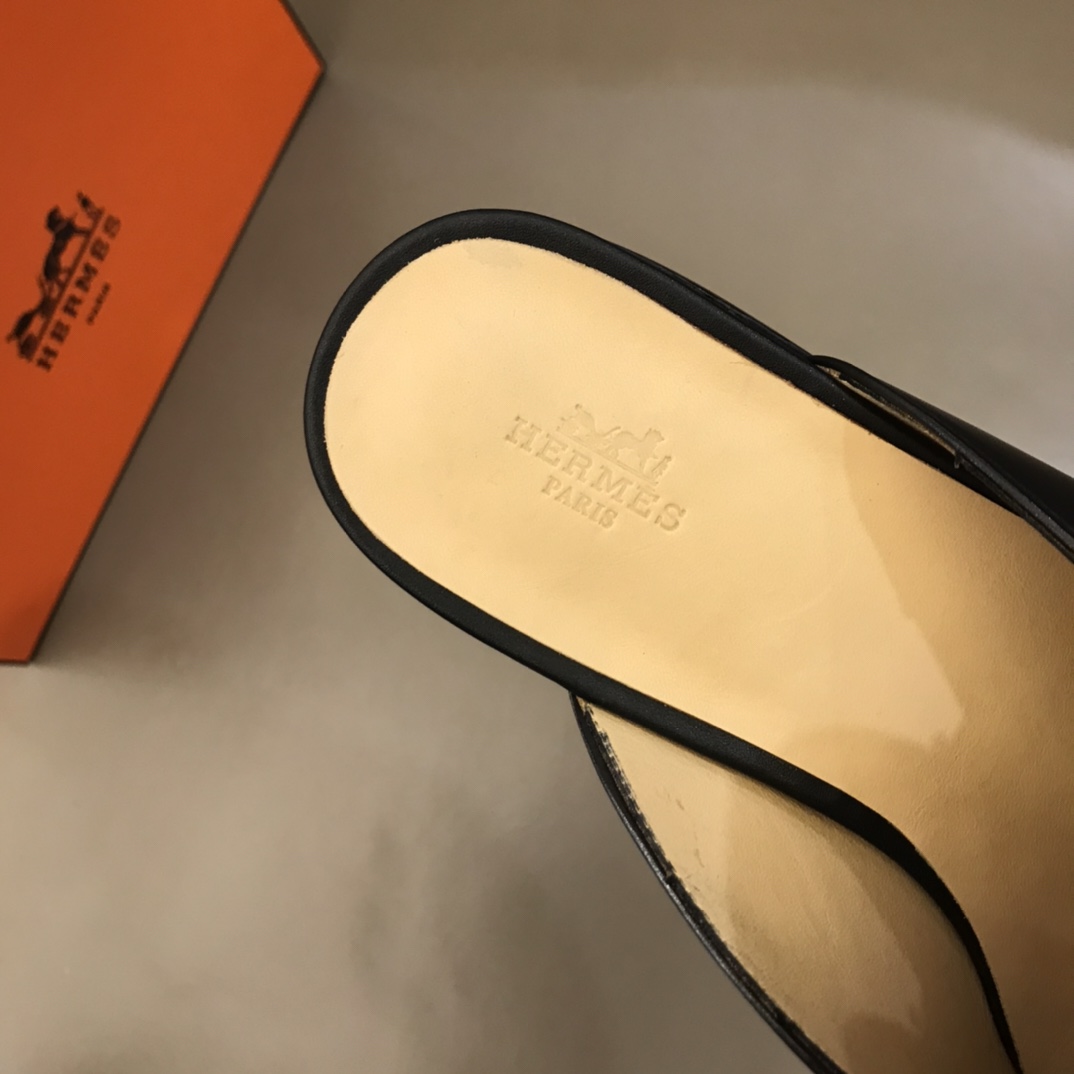 Hermes Sandal Paris in Black