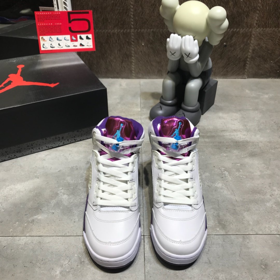 High Quality Air Jordan V Retro-003 Fashion Design With Cool White Surface