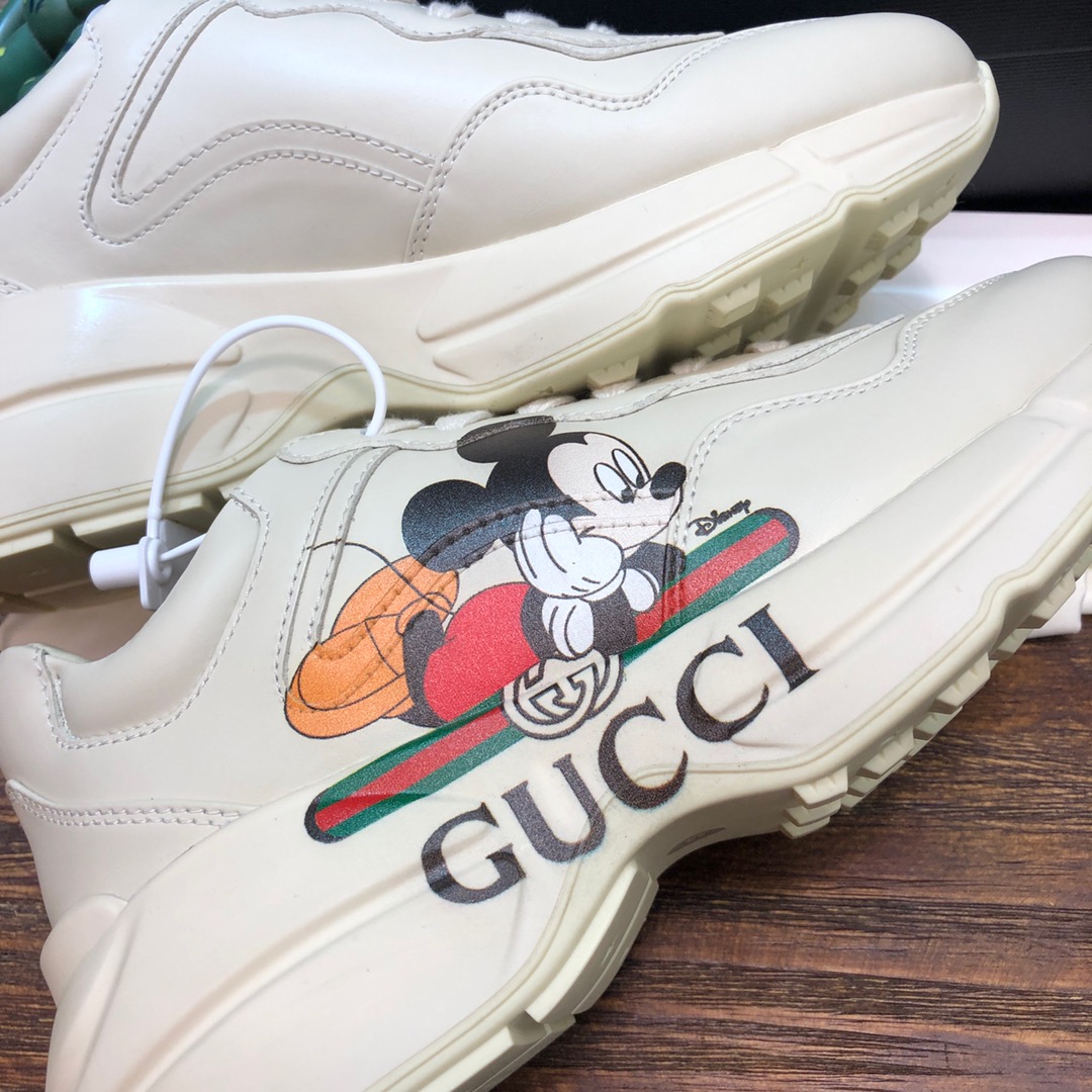 Gucci Sneaker Rhyton Vintage in White Mickey
