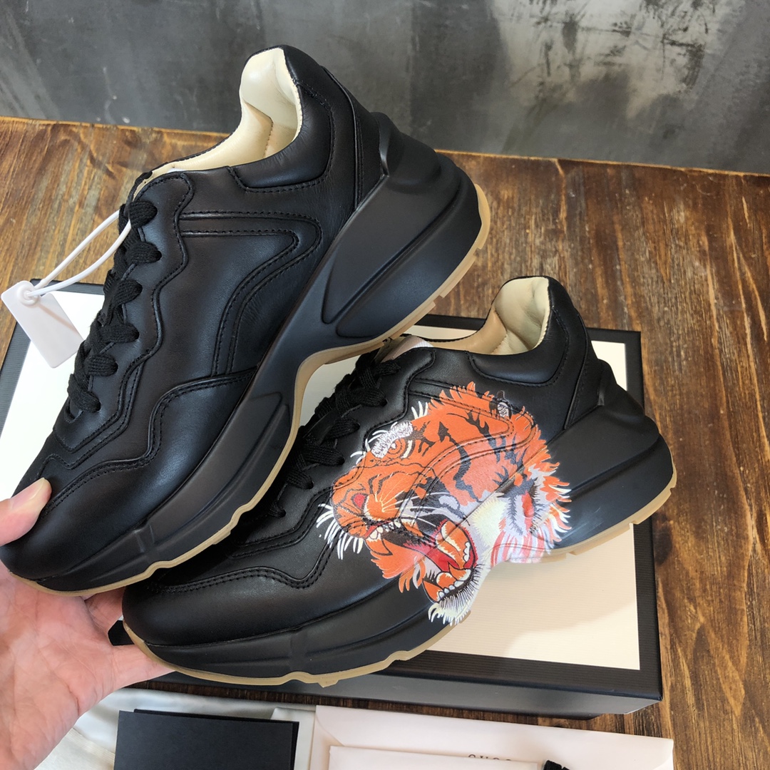 Gucci Sneaker Rhyton Vintage in Black Tiger