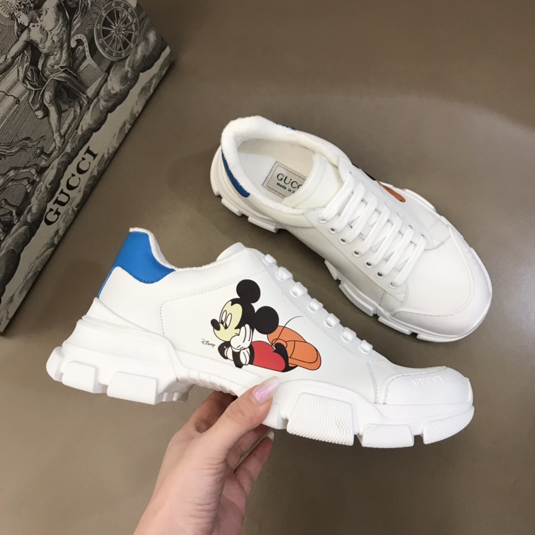 Gucci Sneaker Flashtrek in White Mickey