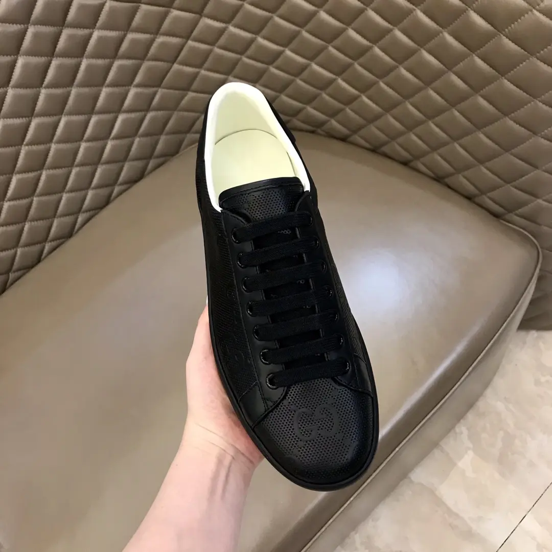Gucci Sneaker Ace in Black