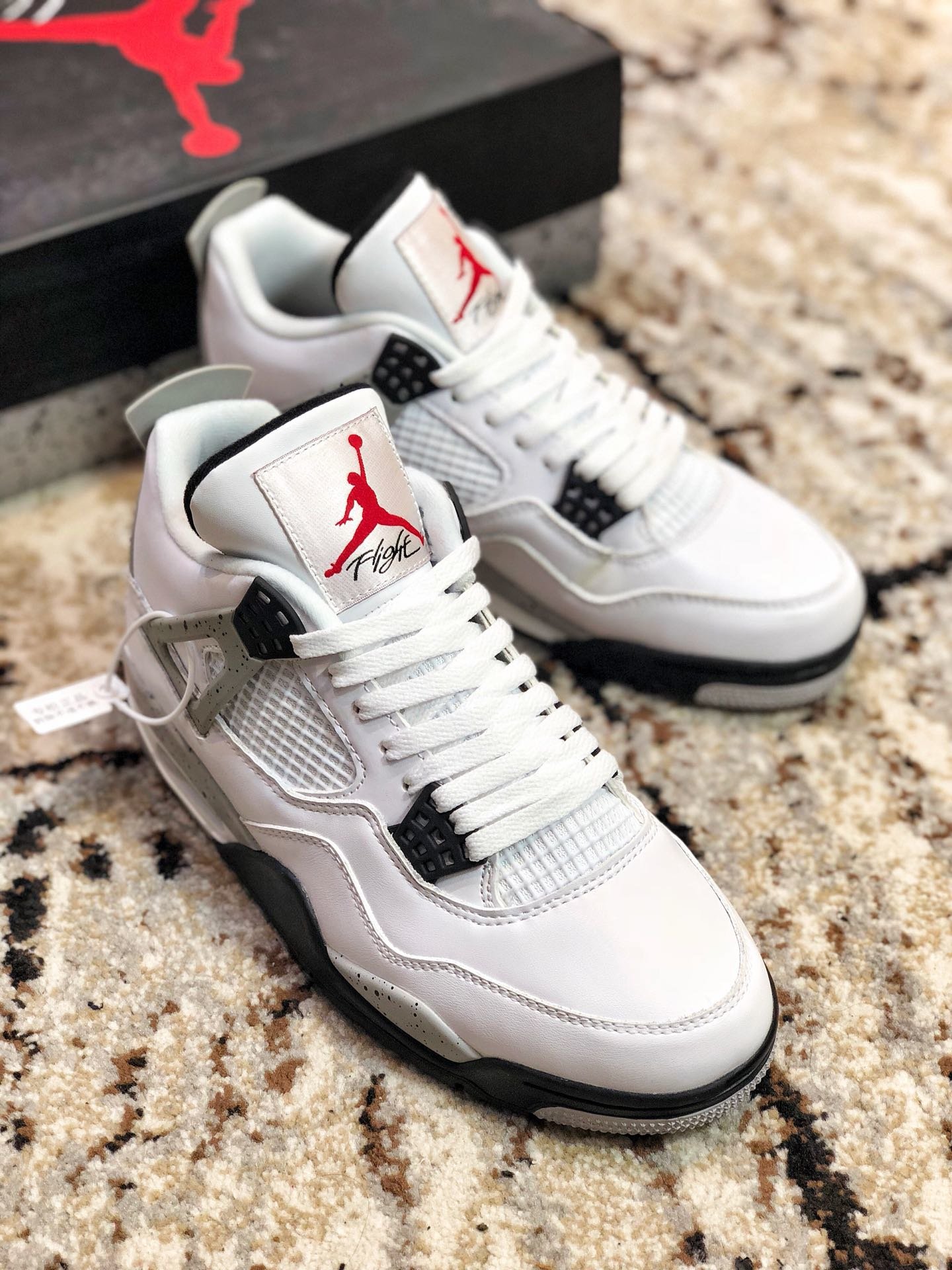 High Quality Air Jordan IV White Cement