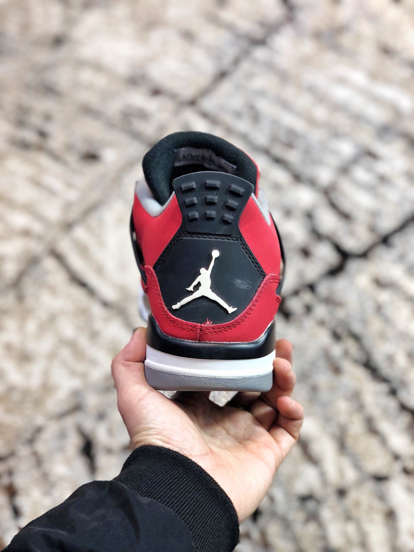 High Quality Air Jordan IV Toro Red