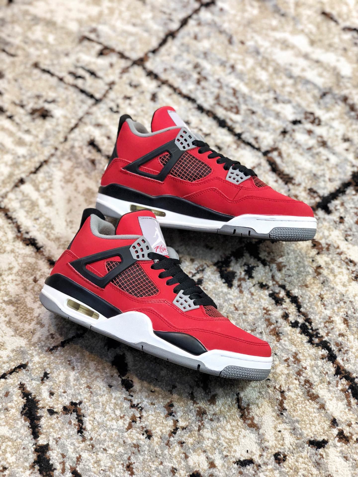 High Quality Air Jordan IV Toro Red