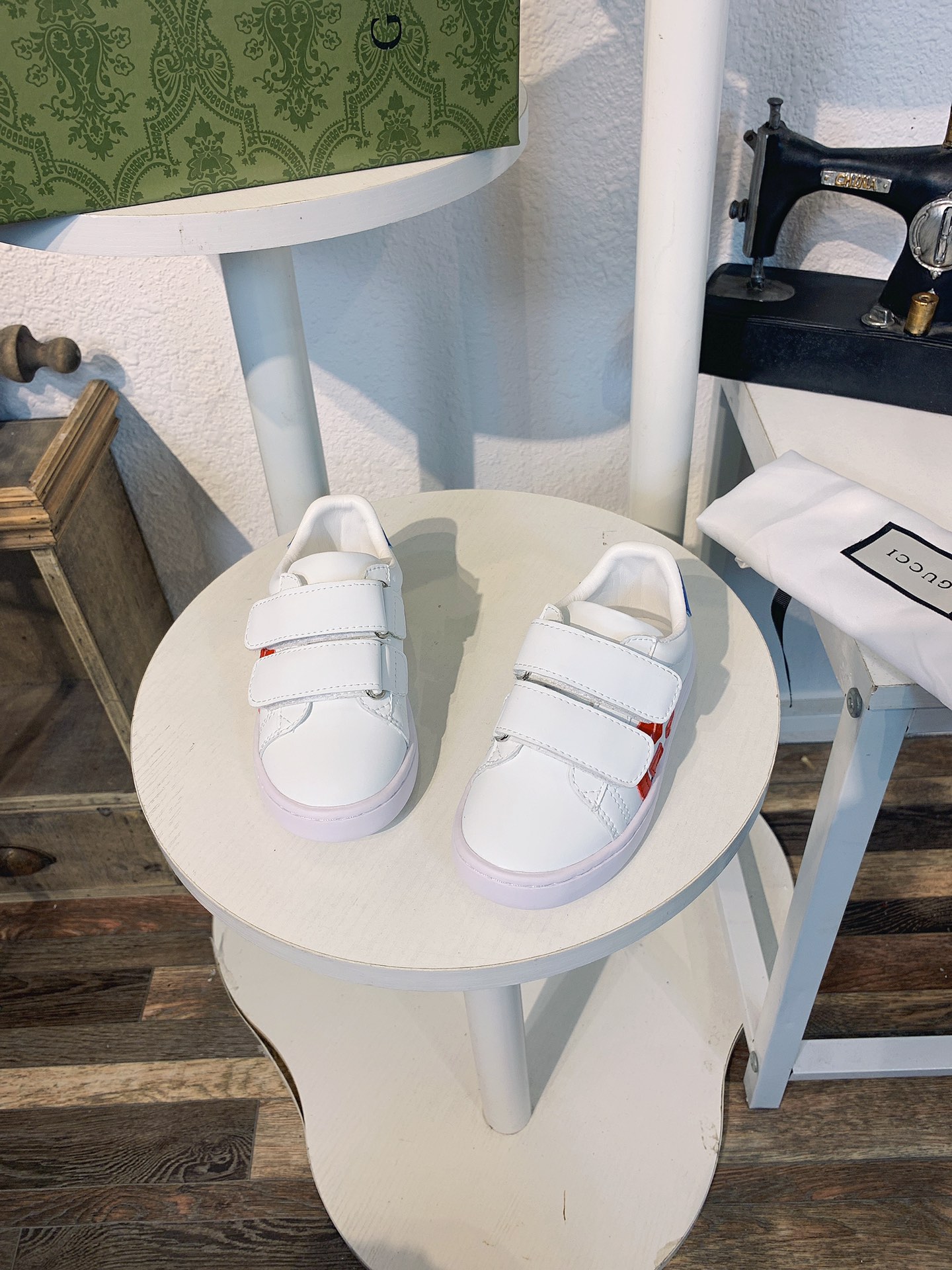 Gucci Rhyton Vintage Trainer children Sneaker 