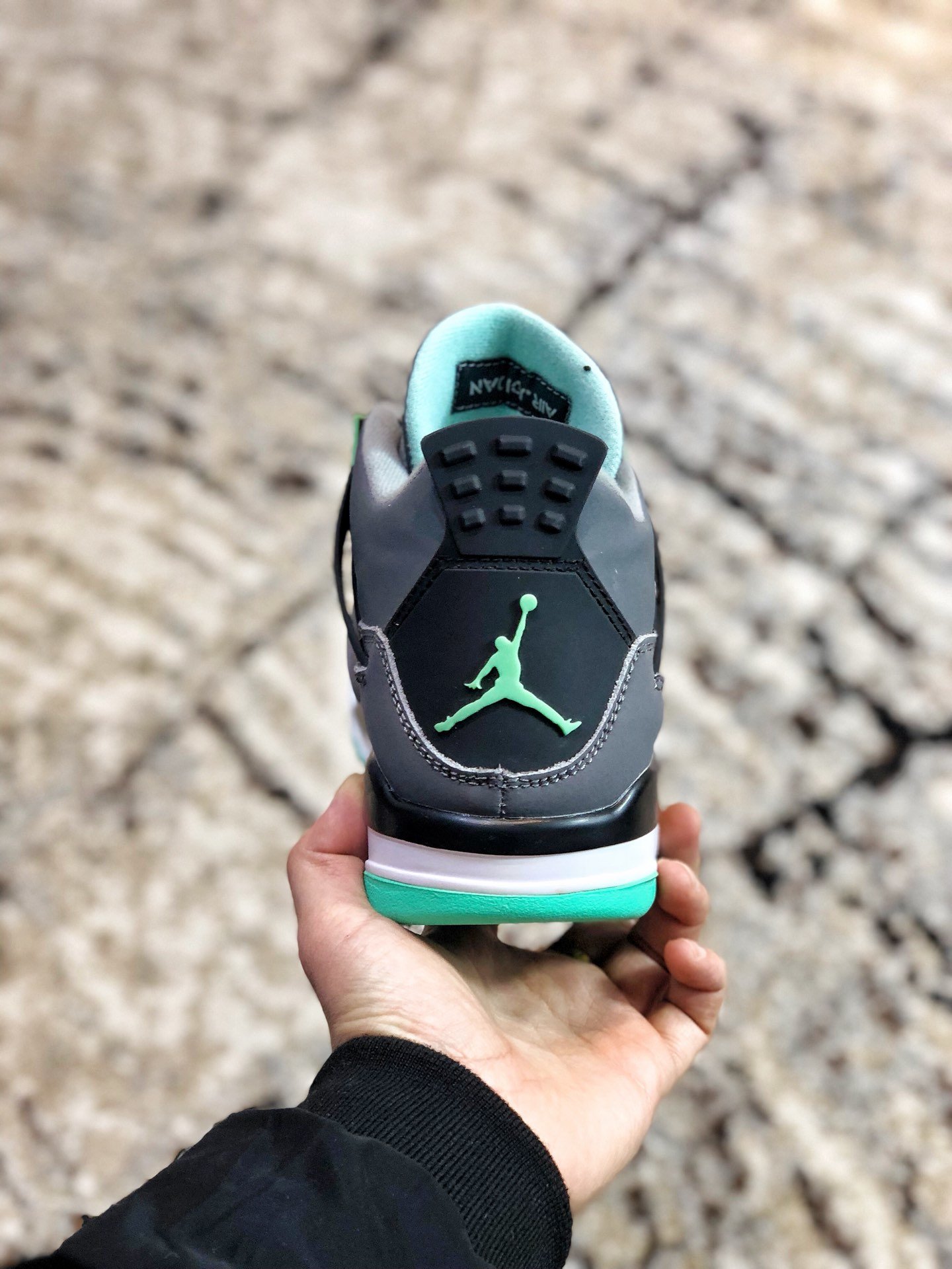 High Quality Air Jordan IV Retro Green Glow GS from perfectkicks.net