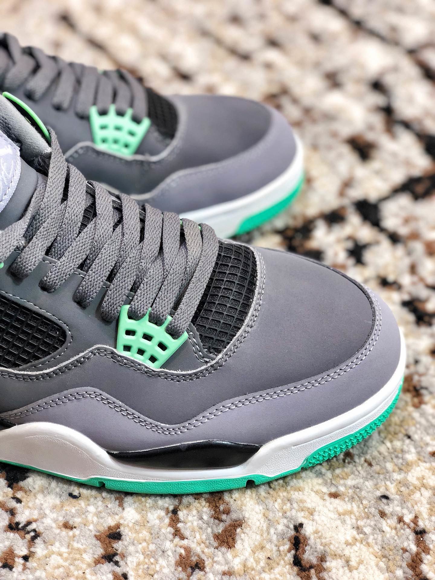 High Quality Air Jordan IV Retro Green Glow GS from perfectkicks.net