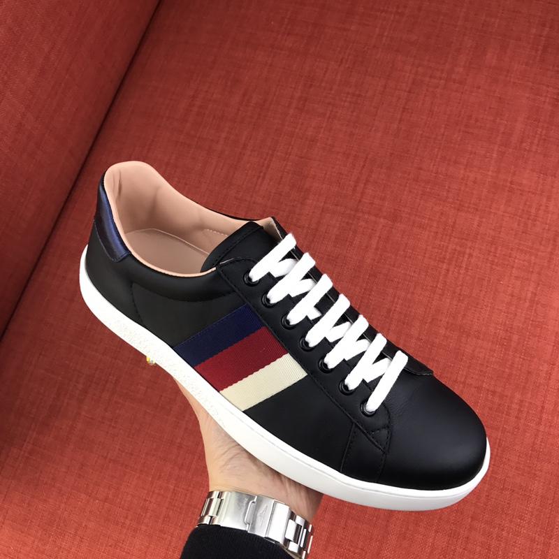 Gucci Low Top Sneaker  MS05064