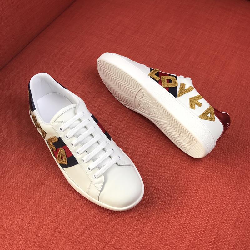 Gucci Low Top Sneaker  MS05063