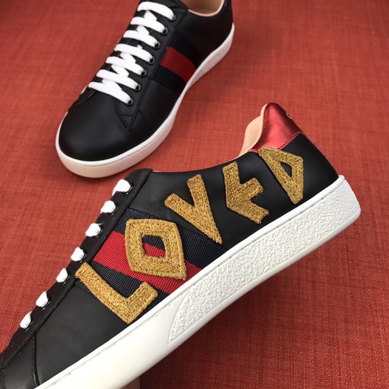 Gucci Low Top Sneaker  MS05060