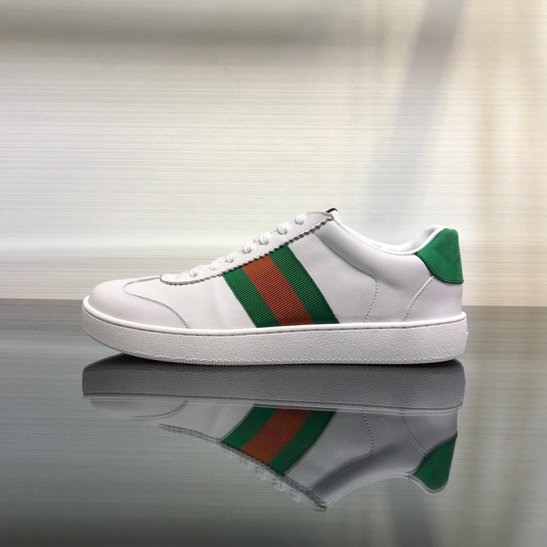 Gucci Low Top Sneaker  MS05042