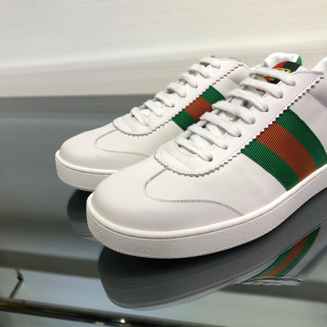 Gucci Low Top Sneaker  MS05042