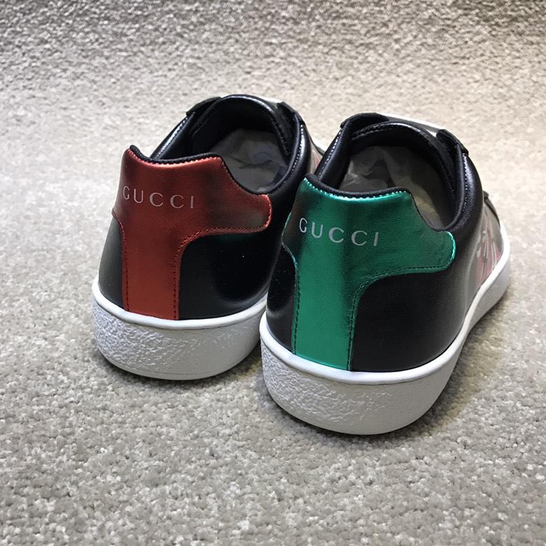 Gucci Low Top Sneaker  MS05041