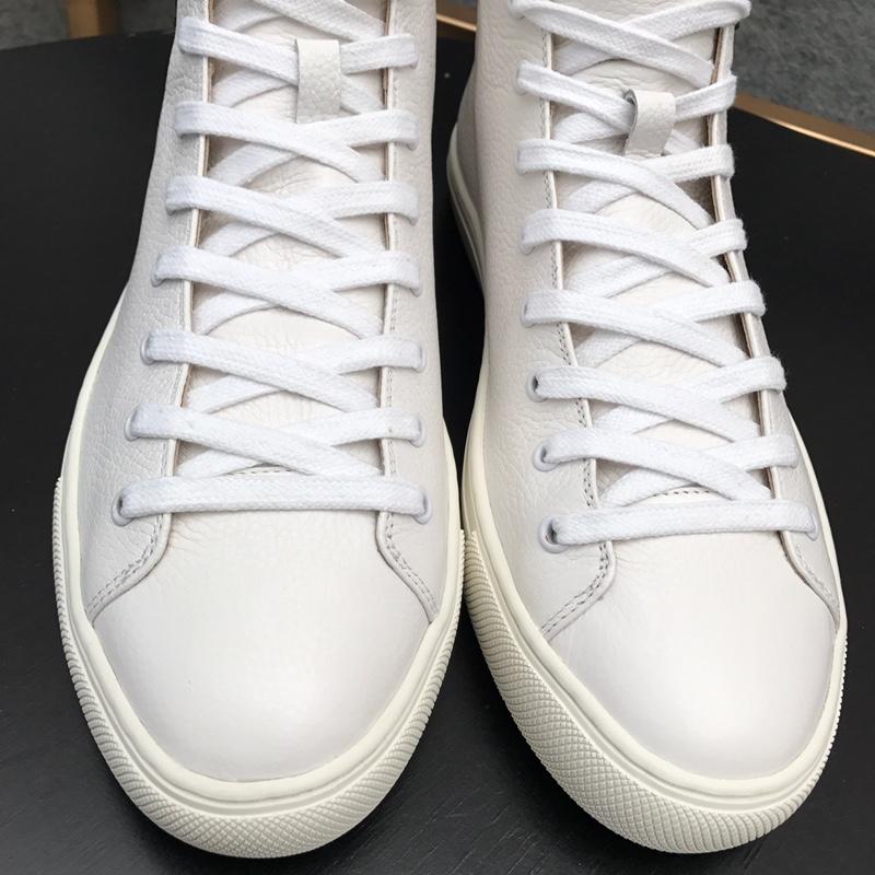 Gucci High Top High Quality Sneaker White and tiger embroidery withand white sole MS05019