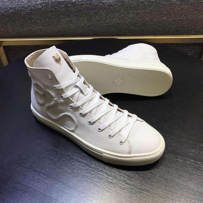 Gucci High Top High Quality Sneaker White and snake markings with white soles MS05020