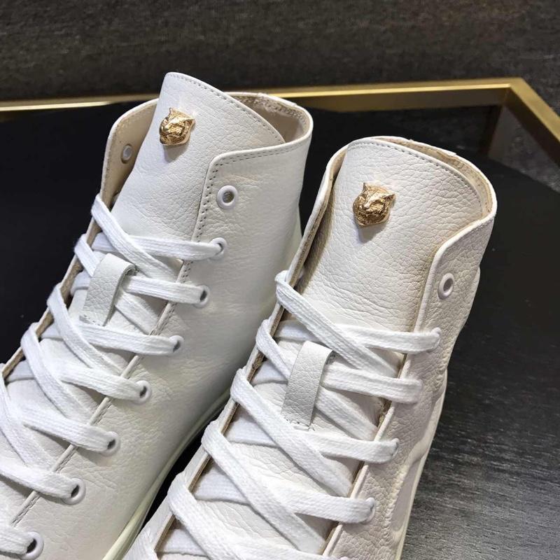 Gucci High Top High Quality Sneaker White and snake markings with white soles MS05020