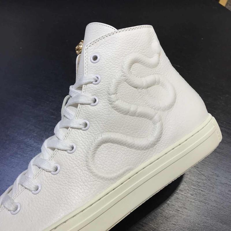 Gucci High Top High Quality Sneaker White and snake markings with white soles MS05020