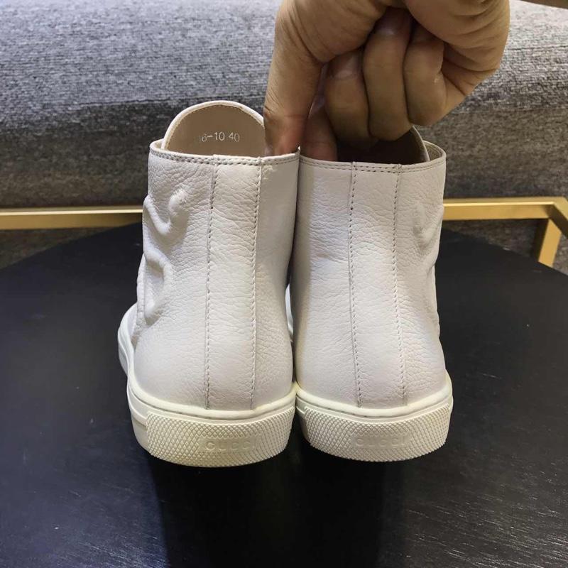 Gucci High Top High Quality Sneaker White and snake markings with white soles MS05020