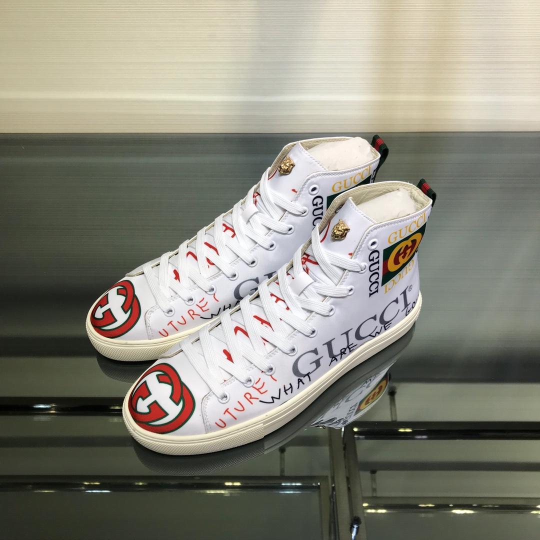 Gucci High Top High Quality Sneaker White and Gucci vintage print with white sole MS05026