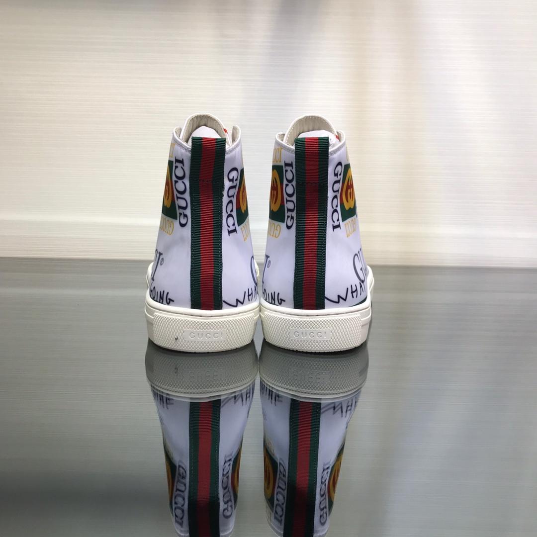 Gucci High Top High Quality Sneaker White and Gucci vintage print with white sole MS05026