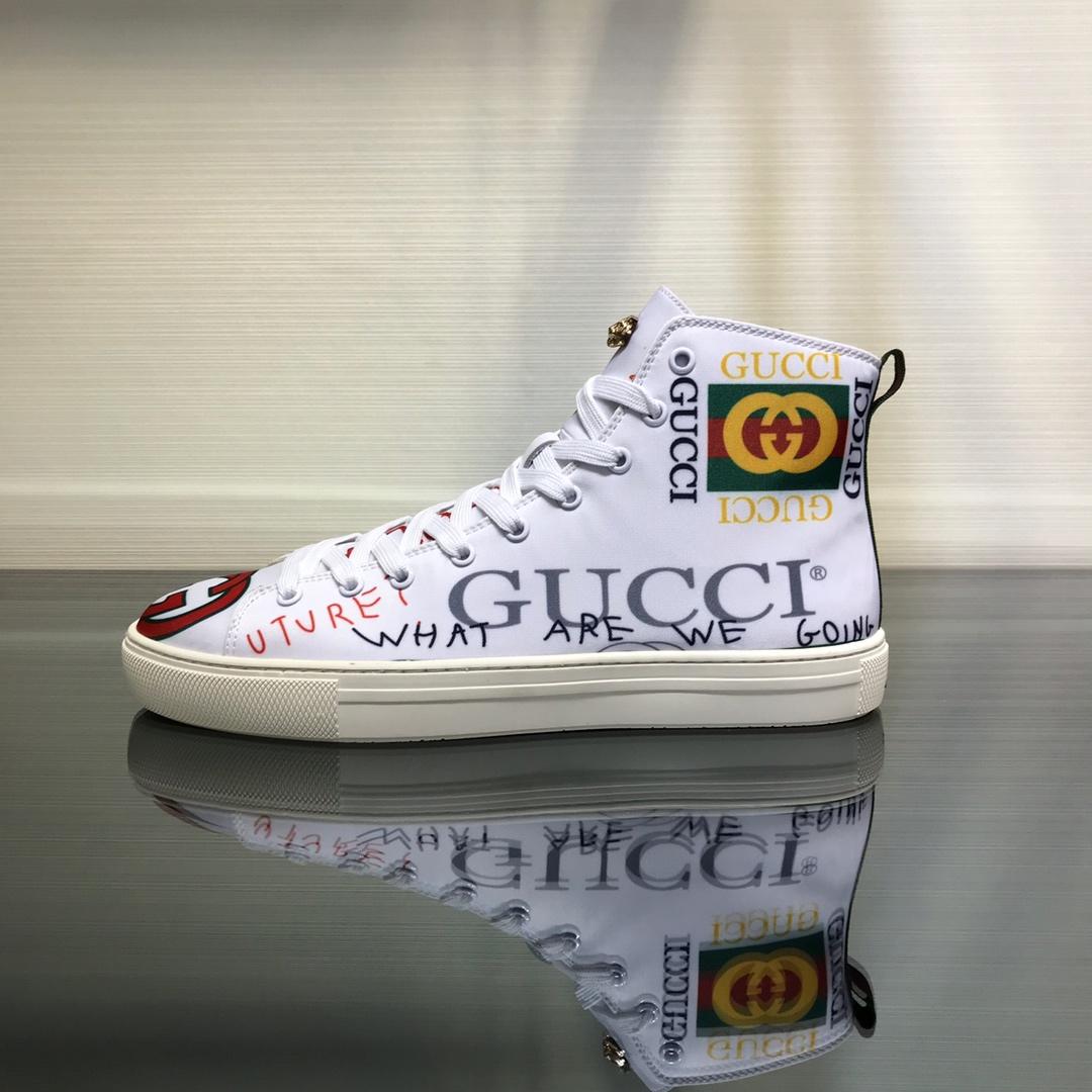 Gucci High Top High Quality Sneaker White and Gucci vintage print with white sole MS05026