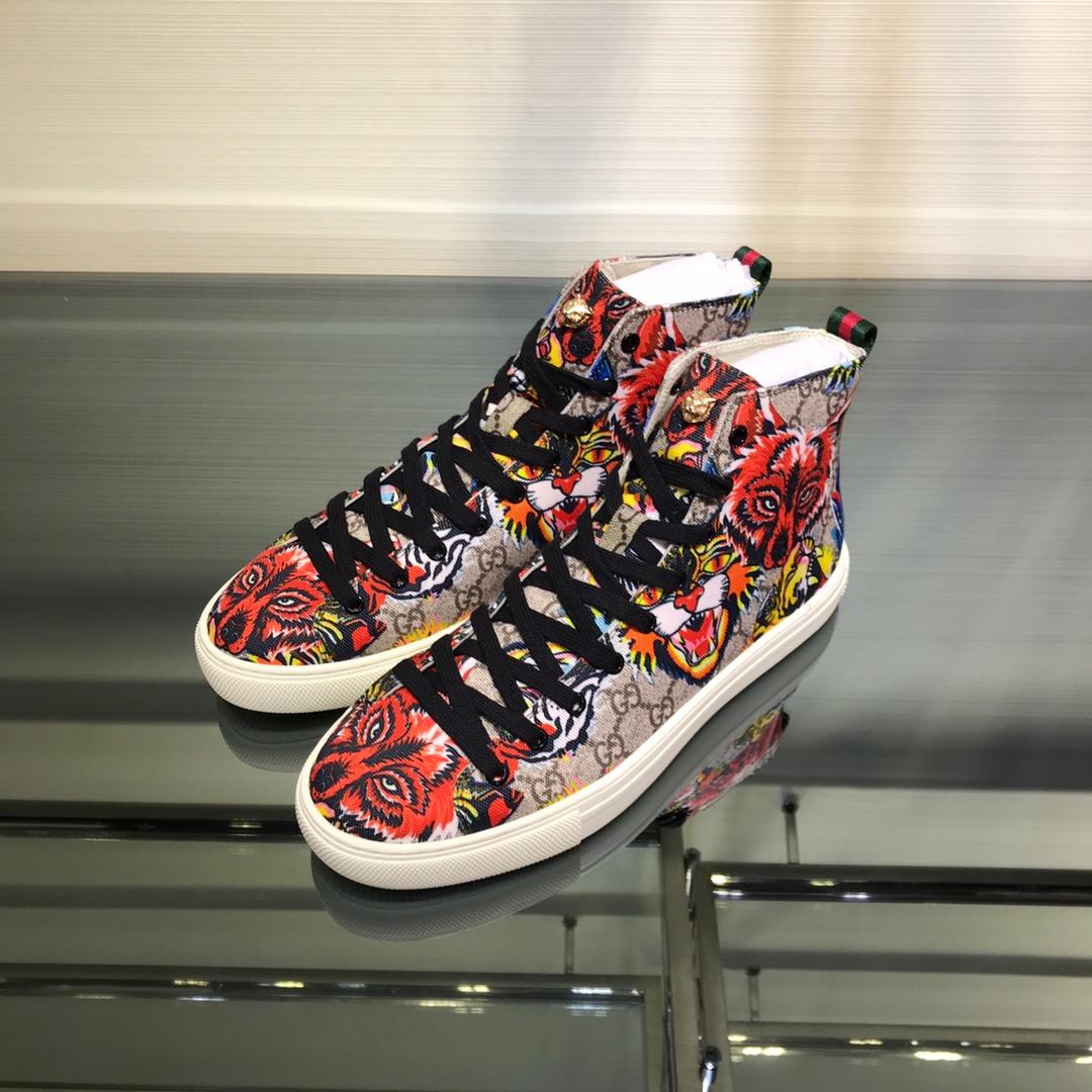 Gucci High Top High Quality Sneaker Red and wolf print with white sole MS05007