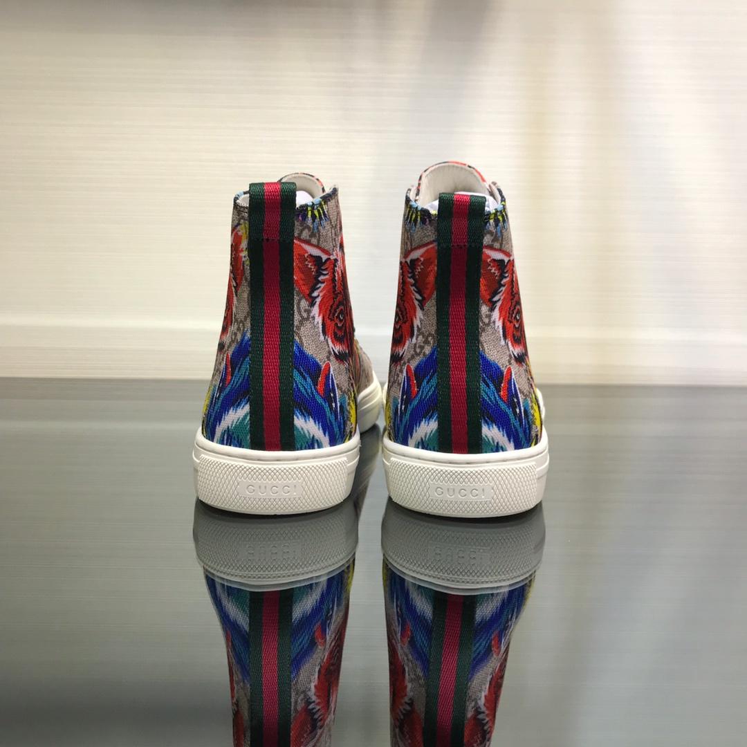 Gucci High Top High Quality Sneaker Red and wolf print with white sole MS05007