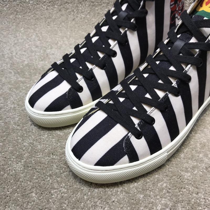 Gucci High Top High Quality Sneaker Black and white stripes and snake print with white sole MS05009