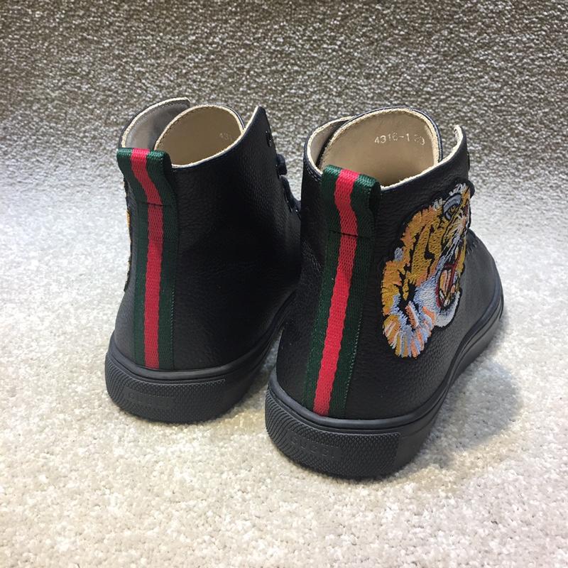 Gucci High Top High Quality Sneaker Black and tiger print with black sole MS05031