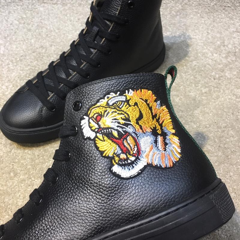 Gucci High Top High Quality Sneaker Black and tiger print with black sole MS05031