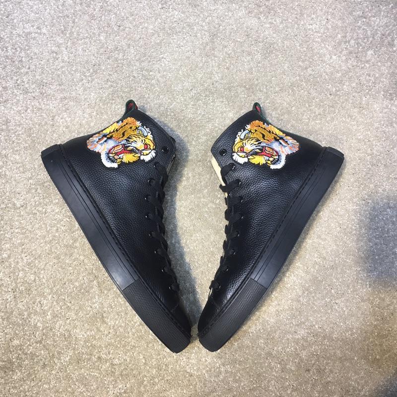 Gucci High Top High Quality Sneaker Black and tiger print with black sole MS05031