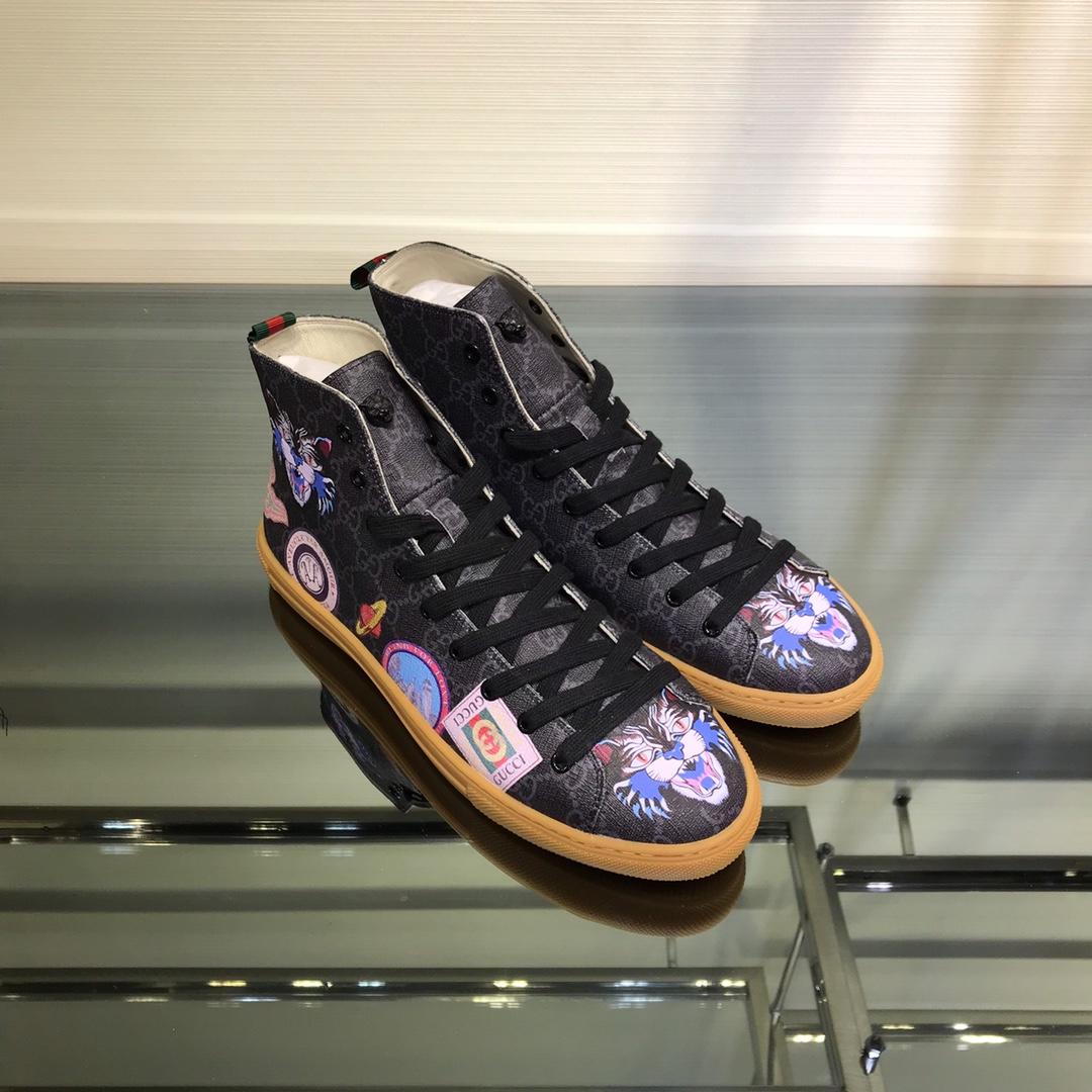 Gucci High Top High Quality Sneaker Black and cat print with brown sole MS05036