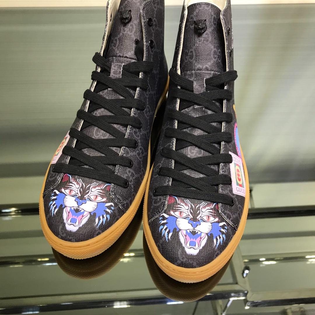 Gucci High Top High Quality Sneaker Black and cat print with brown sole MS05036