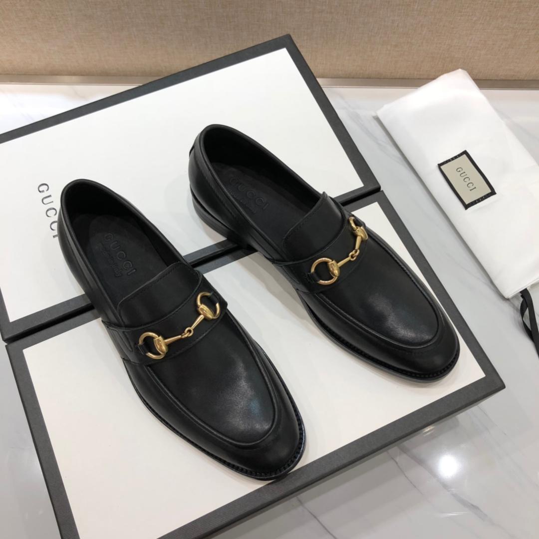 Gucci Black Leather loafer MS07537
