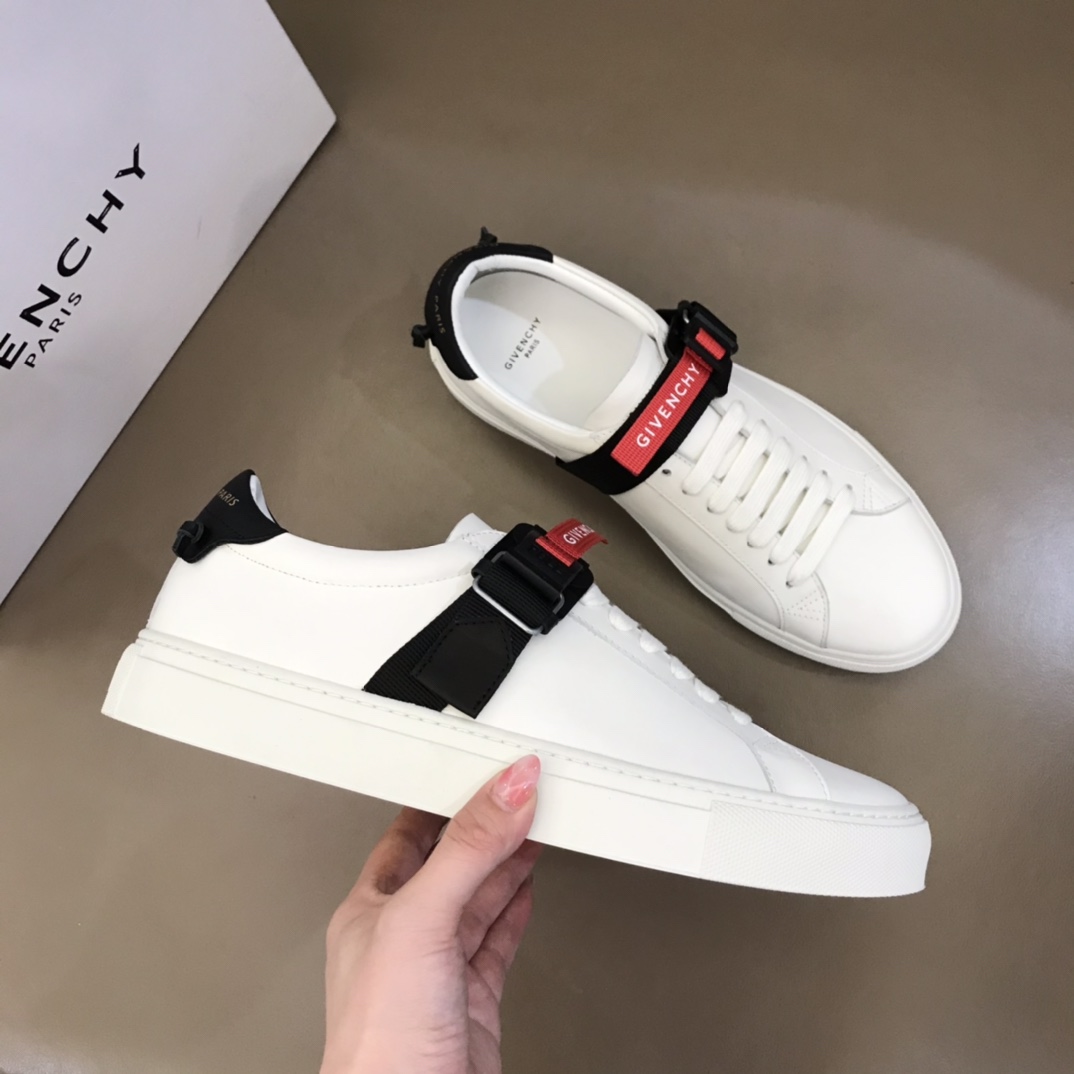 Givenchy Sneaker Urban Street in White