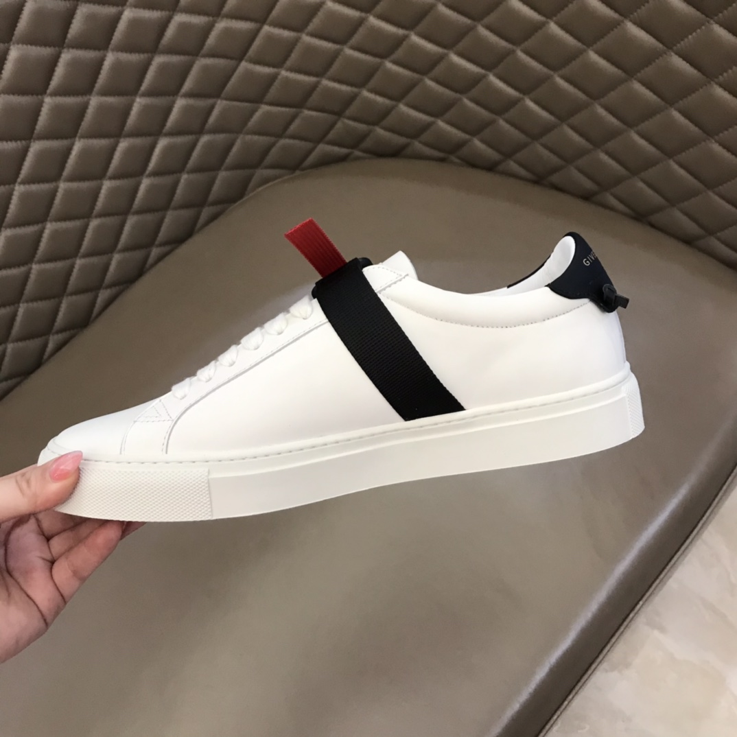 Givenchy Sneaker Urban Street in White