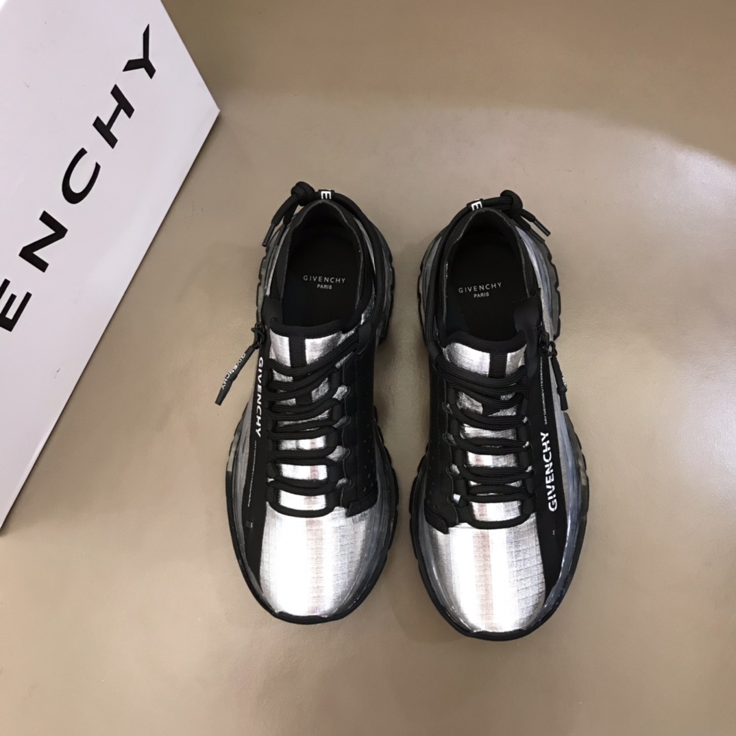 Givenchy Sneaker Spectre Low Runners with Zip