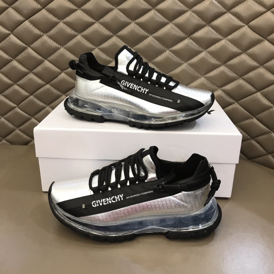 Givenchy Sneaker Spectre Low Runners with Zip