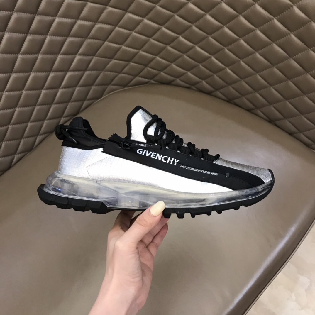 Givenchy Sneaker Spectre Low Runners with Zip