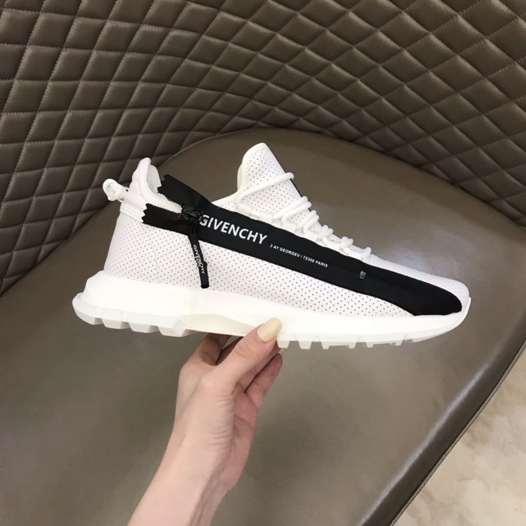 Givenchy Sneaker Spectre Low Runners with Zip