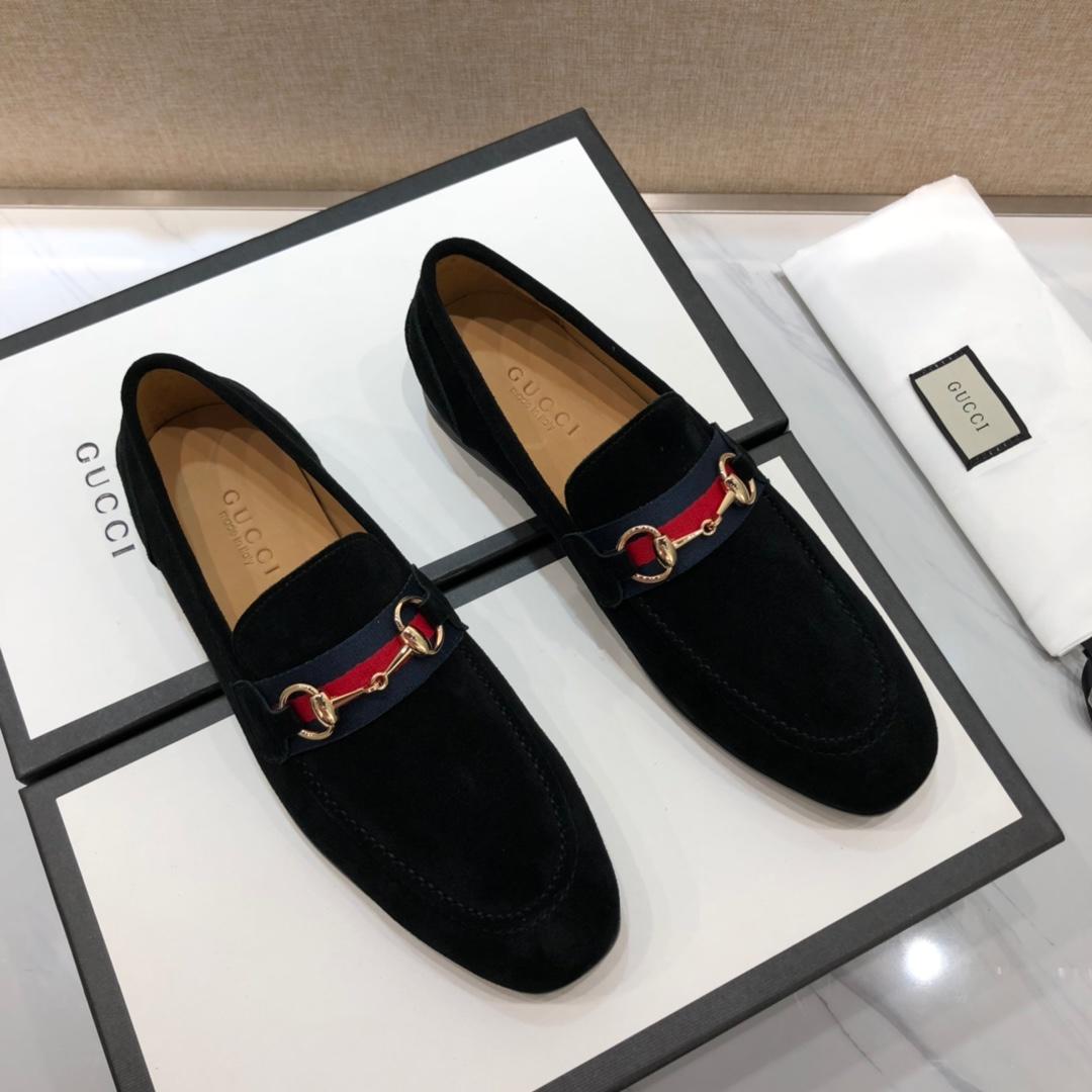 Gucci Deep Black Perfect Quality Loafers With Golden Buckle MS07540