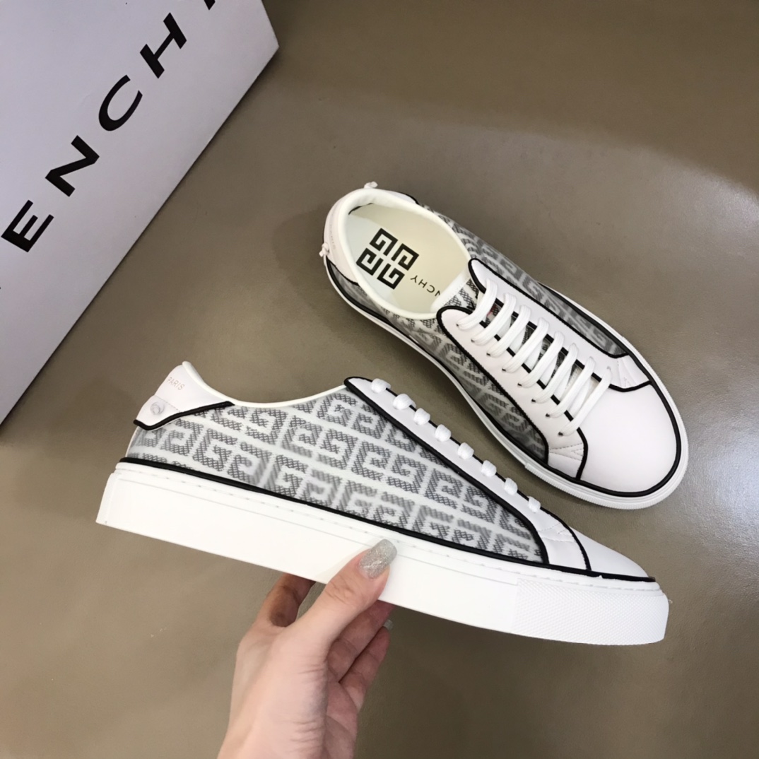 Givenchy Sneaker Spectre Low Runners 