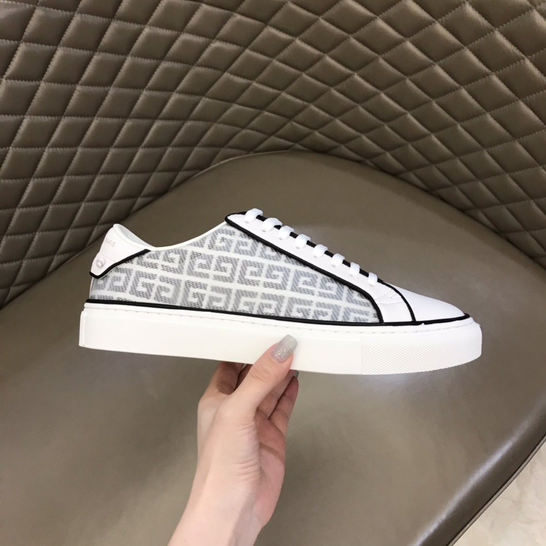 Givenchy Sneaker Spectre Low Runners 