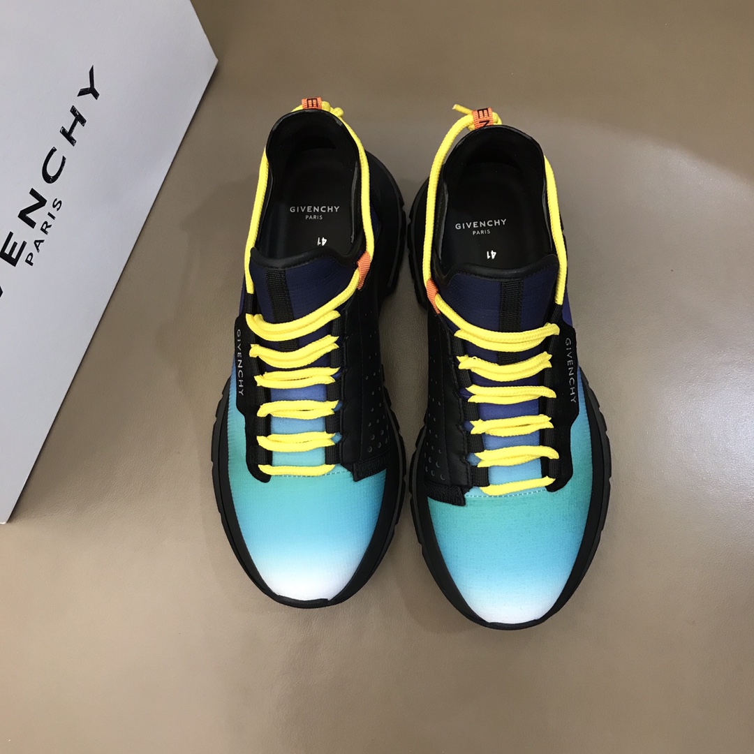 Givenchy Sneaker Spectre Low Runners 